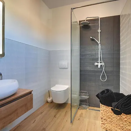 In With Pool And Sauna * Rovinj